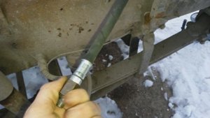 Установка механического датчика давления на Камаз Камминз