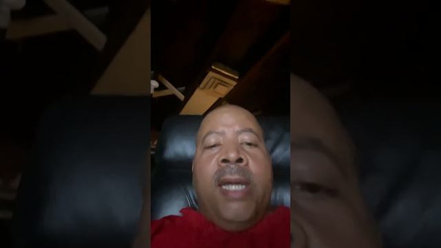 You Know Better Than Leo Fender & Les Paul 😭 смотреть онлайн