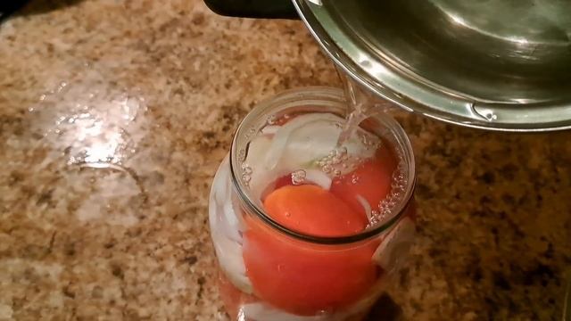 Отличный способ закатки помидоров.Без стерилизации!Быстро!Просто! смотреть онлайн