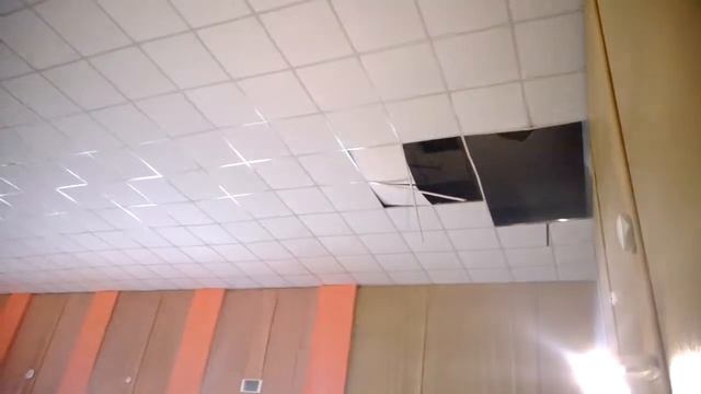 обрушение потолка в ДК г. Белева смотреть онлайн