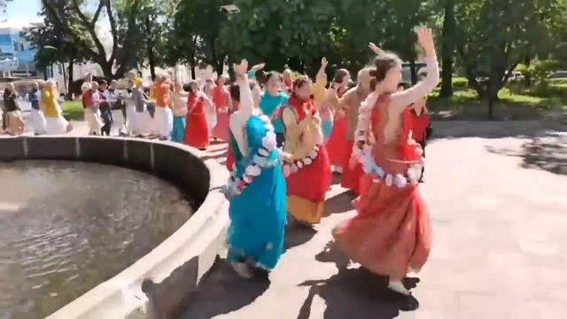 ХАРИНАМА В ЯРОСЛАВЛЕ 30.05.2021 / Harinama in Yaroslavl 05/30/2021 смотреть онлайн