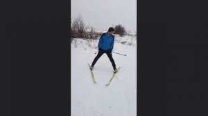 Торможение на лыжах: плугом.