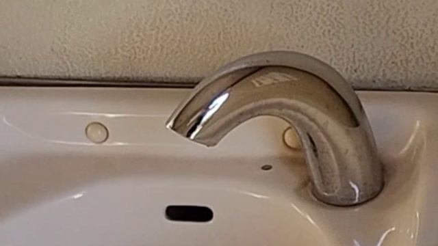 【トイレがある公園】北九州市八幡東区中央公園児童広場【特急便】球技が禁止されていないので思い存分遊べる смотреть онлайн