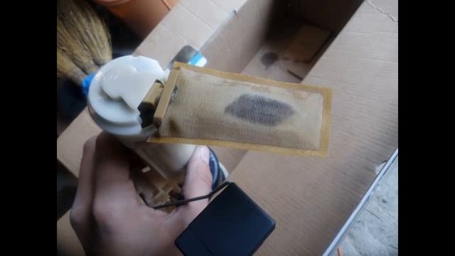 Замена топливного фильтра и бензонасоса на Suzuki Jimny смотреть онлайн