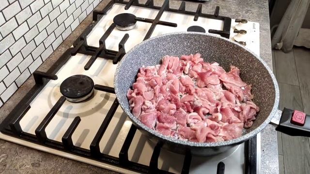 Просто и легко приготовить !!! Свинина с ананасами!!!! Дети очень любят!!! смотреть онлайн