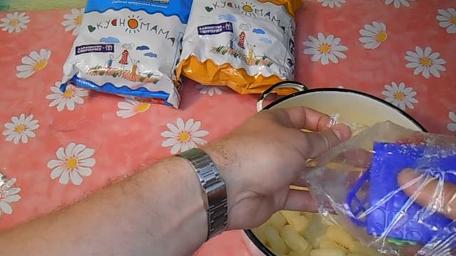 Посылка с палочками («Вкусно Мама»: Стритеры, Кибербот, Super гонки и шарики Мультикар с сюрпризами