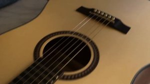 Как ухаживать за гитарой