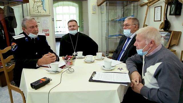 Эфир на 25 11 20 Круглый (посвящён дню Нижнетерского кизлярского казачества ).mp4 смотреть онлайн