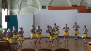 "Платочек с подвыподвертом". Хореографический ансамбль "Весна"