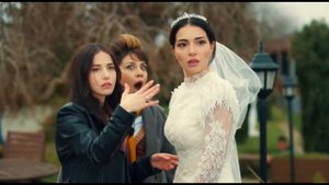 Сериал Озге Гюрель «МЕЧТА И ЖИЗНЬ» взбудоражил многих зрителей!