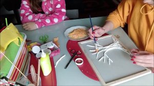 АППЛИКАЦИЯ-ОСЕНЬ, ИЗ САЛФЕТОК