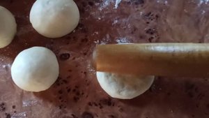 Постные лепешки с зеленым луком.