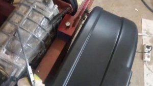 Установка крыльев на мини погрузчик.