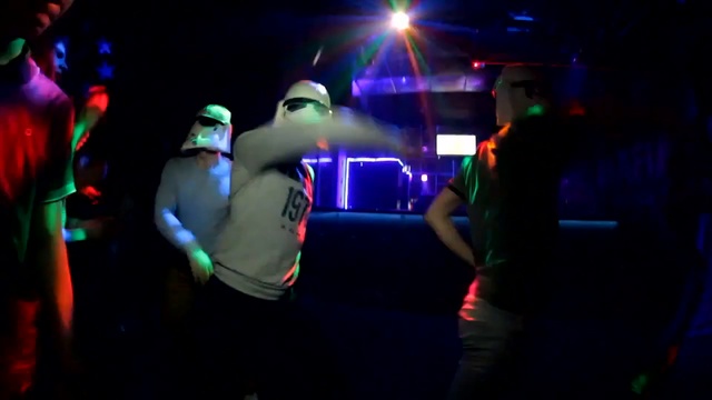 UGLY DUCK Hot Body Language No comments смотреть онлайн