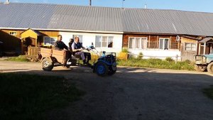 Нева МБ-1, первый выезд с прицепом.