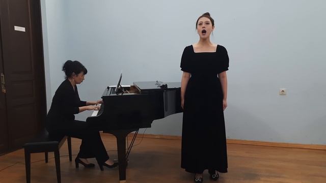 П. Булахов, ''Тук, тук, тук..., как сердце бьётся'' -поёт Луцзин Сюэ смотреть онлайн