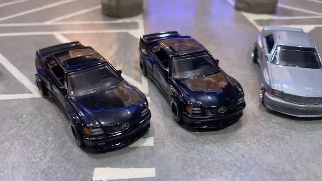COMPARANDO HOTWHEELS MERCEDES BENZ 560 SEC AMG смотреть онлайн