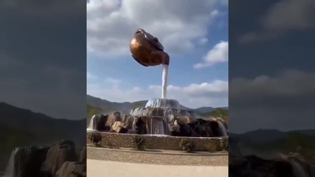 Фонтан в виде чайника в Китае ?? The teapot fountain  in China