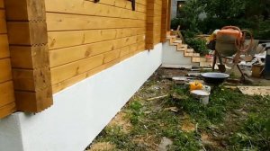 Как нанести декоративное покрытие шуба на цоколь