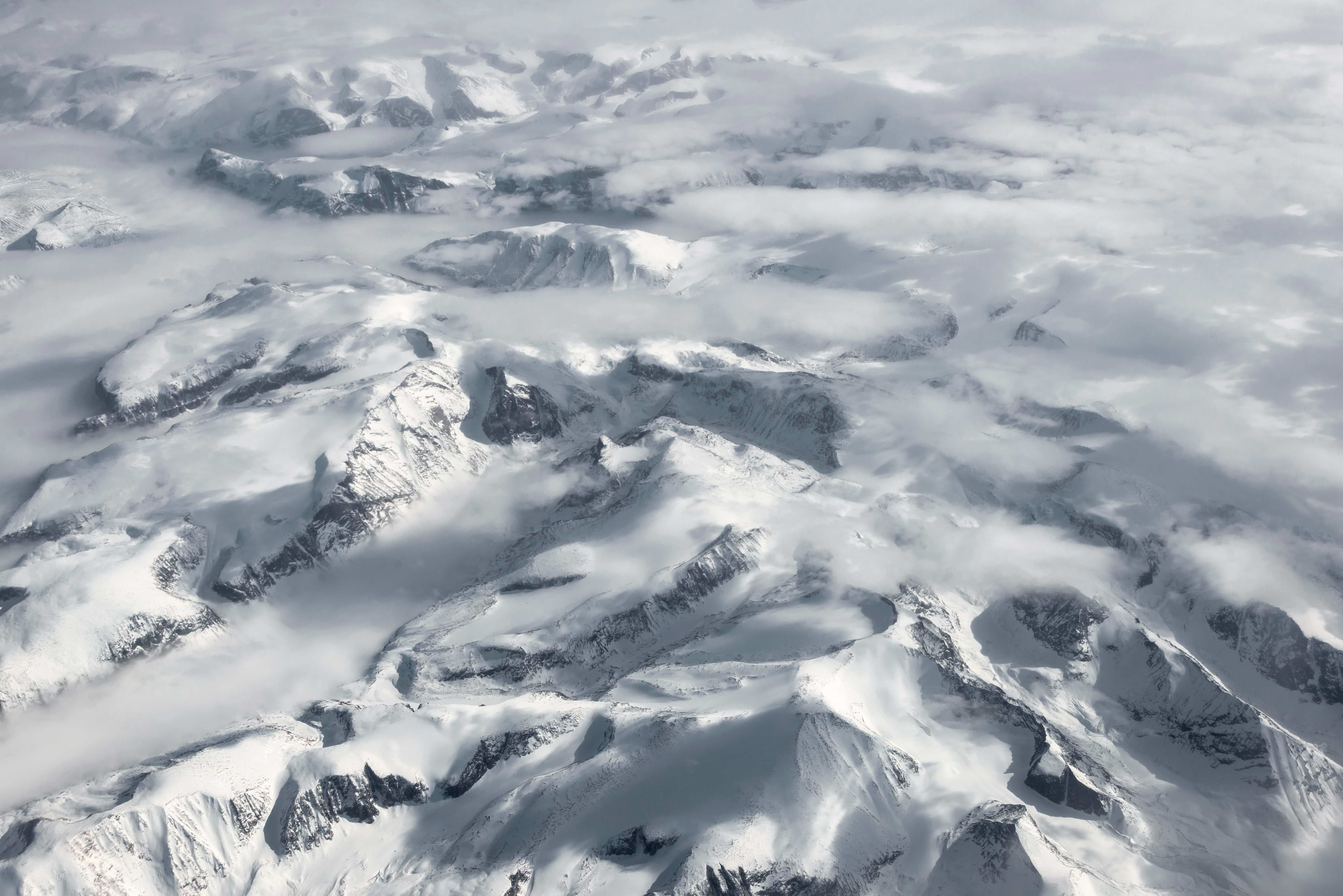 Красоты Гренландии показали с высоты птичьего полета.mp4