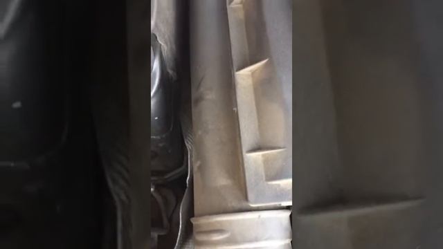 М272 Мерседес.Шум компрессора кондициоенера смотреть онлайн