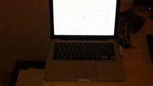 boot macbook pro 13'' mid 2010.MOV