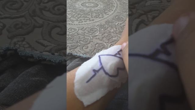 самодельные тату конечно временое??????? смотреть онлайн