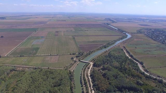 Кубань река у станицы Варениковской