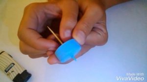КАК СДЕЛАТЬ ВОЛЧОК ИЗ КРЫШКИ