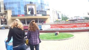 Западная Украина . Жизнь обычного города .