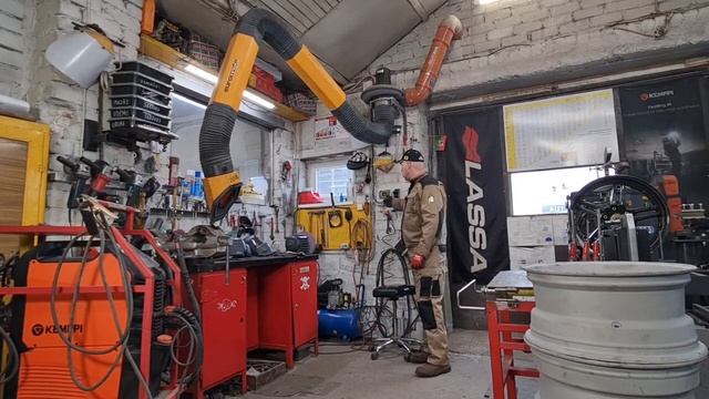 Самая эффективная вытяжка дыма для сварочного поста. смотреть онлайн