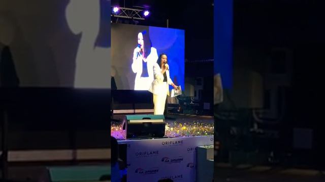 Поздравление со Старшим Золотом. Истрия знакомства с Орифлейм смотреть онлайн