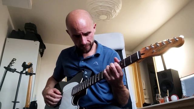 Song or the Fireflies (cranking the Fender Vibro Champ) смотреть онлайн