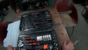 Началось в колхозе утро 6/34.  Стартер вместо пускача. МТЗ 80.