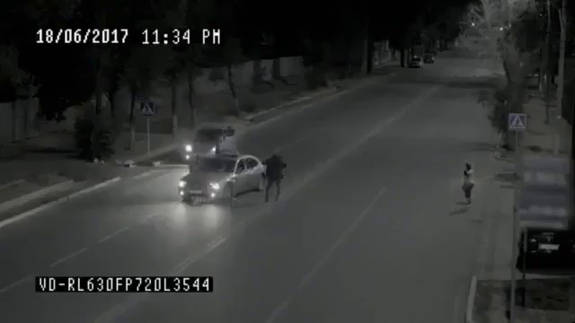 Кто же спас девушку?