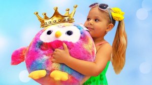 Funny Baby Diana doing shopping Supermarket song for children