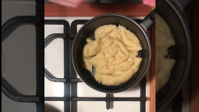 Заварное тесто для эклеров и профитролей. Самый простой рецепт