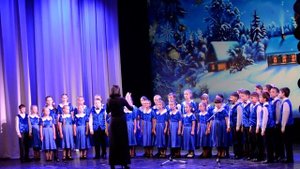 "Ночь тиха по тверди зыбкой" детский хор "Перезвоны" Курск