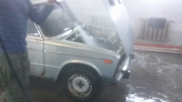 мойка мотора - ВАЗ 2106 часть3 engine wash смотреть онлайн