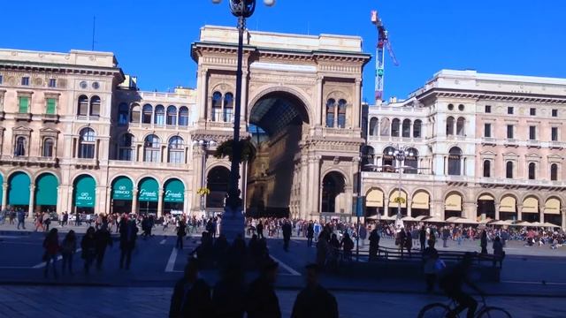 12_ITALY • МИЛАН - Сердце города, Площадь "DUOMO"