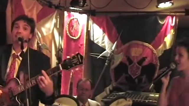 Кавер-группа “Невский Сти￼ль“ в ресторане актрисы Анны Самохиной “Поручик Ржевский” +7(905)211-47-9 смотреть онлайн