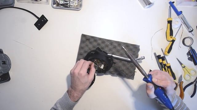 Technics SL-1210 MK2 - Complete Disassembly смотреть онлайн