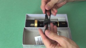 Комплектация - Электрошокер-фонарь Молния YB-1320
