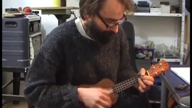 aNueNue PAPA 1 soprano ukulele demo смотреть онлайн