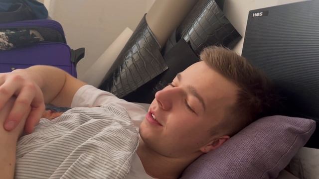 БЕЛОРУСЫ В ВАРШАВЕ тусовки/цены/пончики смотреть онлайн