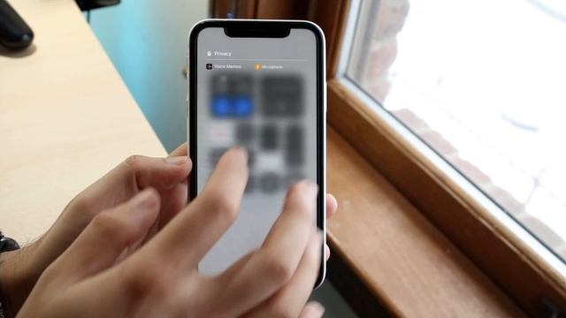 How To Turn Off Microphone On iPhone! смотреть онлайн
