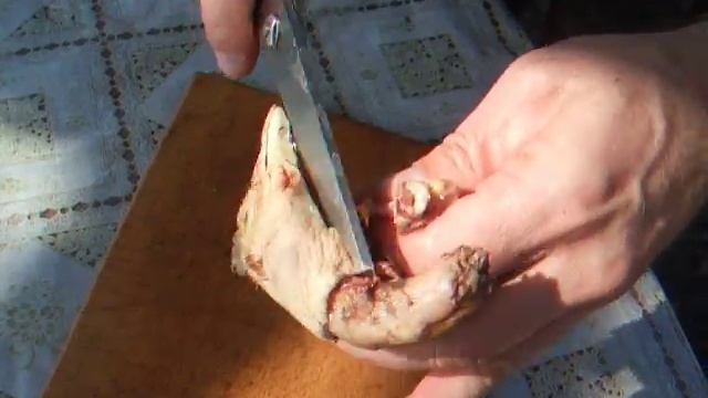 Убой кур - разделка головы смотреть онлайн