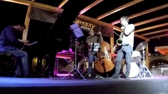 Michele Polga Vincenzo Lucarelli 4tet - Jazz by the river 8/7/17 - 04 Turnaround смотреть онлайн