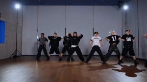 Stray Kids 'Chk Chk Boom' Dance Practice