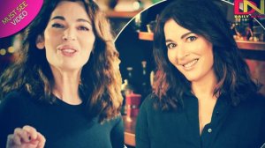 Nigella Lawson baffles viewers with the unique way she says 'microwave'